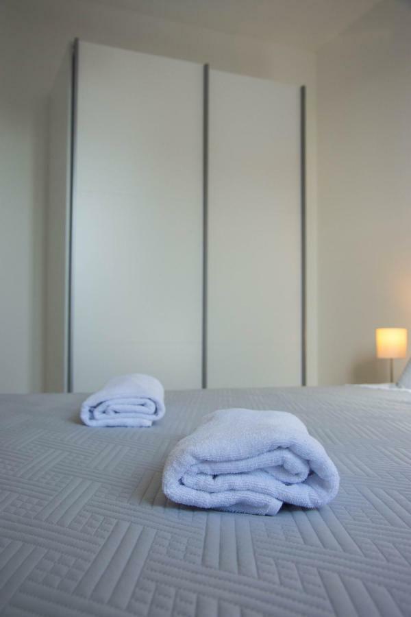 Apartments Melody Мандре Екстериор снимка